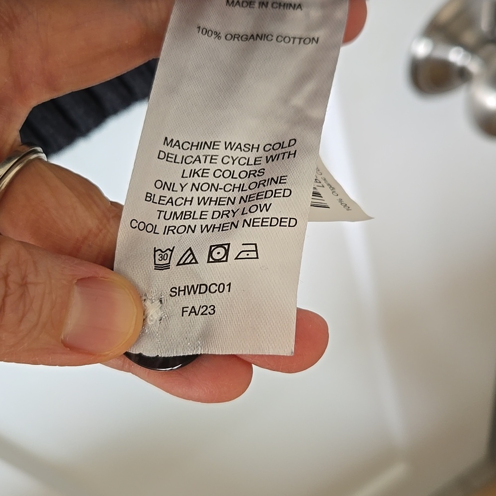 Quince Oversized Cable Knit Cardigan - Picture 4 of 5